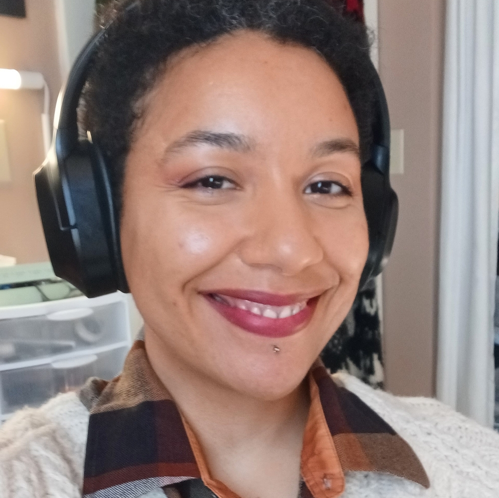 Meet Naomi, the tailor!